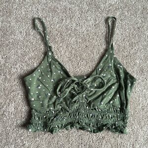 Aéropostale Green Floral Crop Top